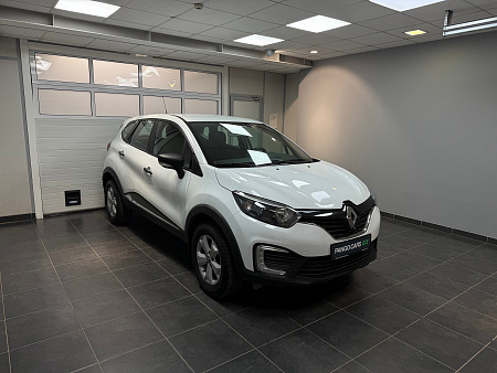 Renault Kaptur 1.6 CVT (114 л.с.) 2017
