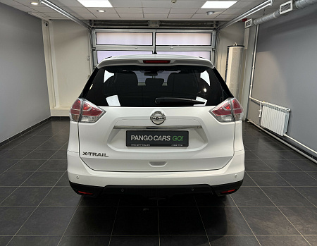 Nissan X-Trail 2.0 4WD CVT (144 л.с.) 2016