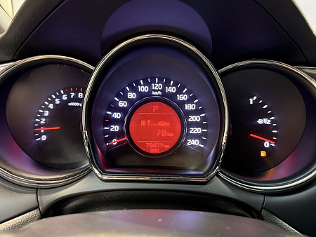 Kia Ceed 1.6 AT (129 л.с.) 2015