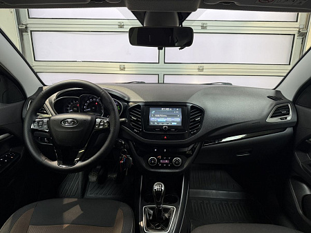 ВАЗ (LADA) Vesta 1.6 MT (106 л.с.) 2016