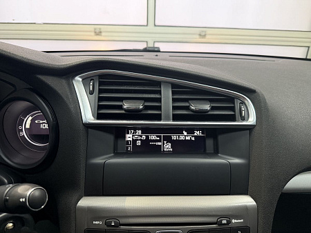 Citroen C4 1.6 AT (150 л.с.) 2015